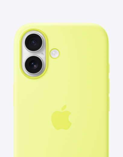 iPhone 17, parte posterior, funda de silicón en amarillo, sistema de cámara Fusión en la parte superior izquierda, logo de Apple en el centro