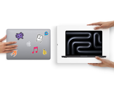 Une main tend un MacBook couvert d’autocollants vers deux mains tenant un nouveau MacBook dans sa boîte